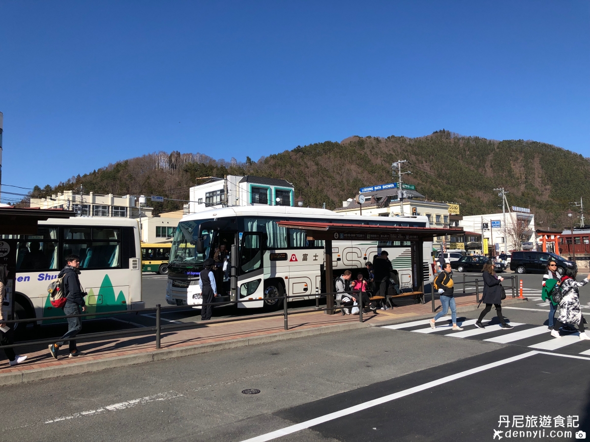 搭乘WILLER巴士東京車站前往河口湖