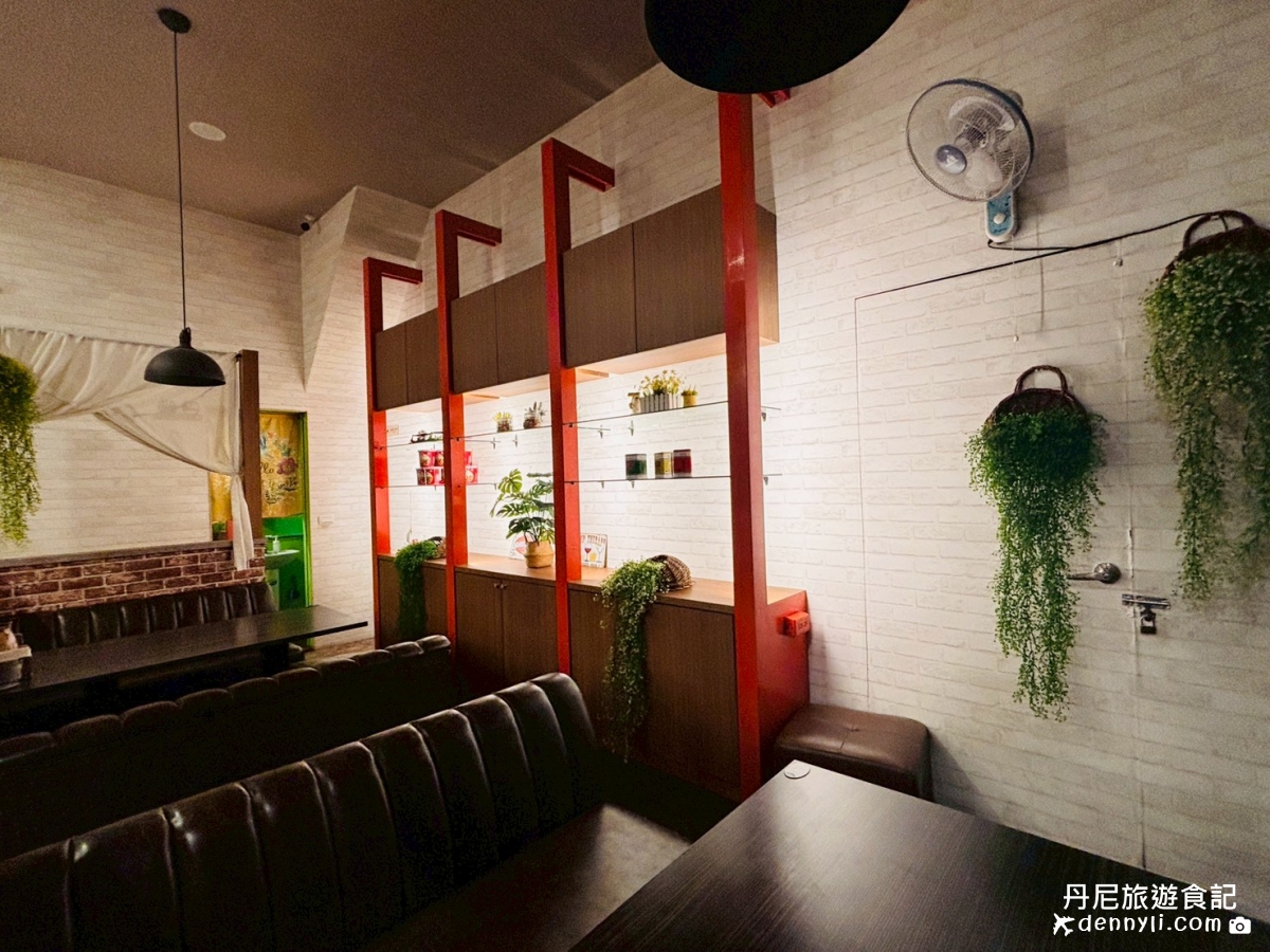 台中西區ONE MORE 泰